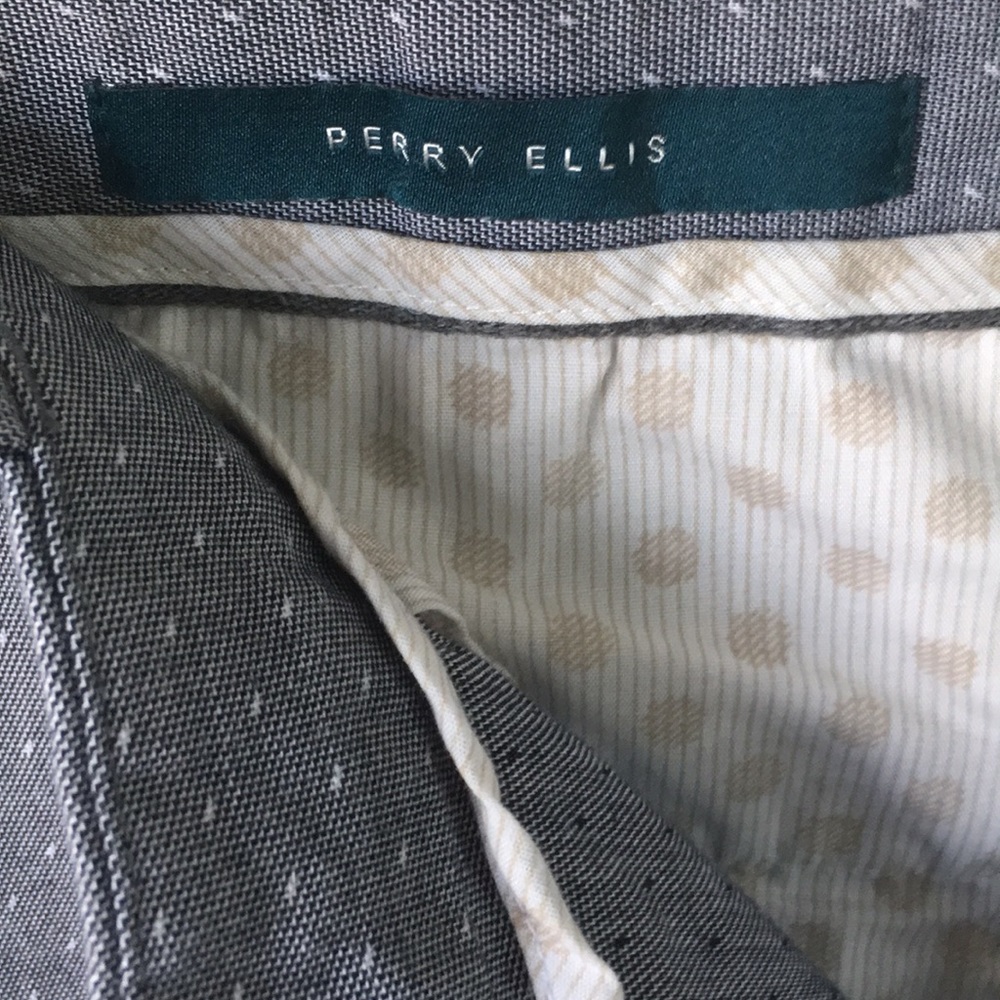Perry Ellis Grey and white stitching shorts Sz 34 - Picture 3 of 8